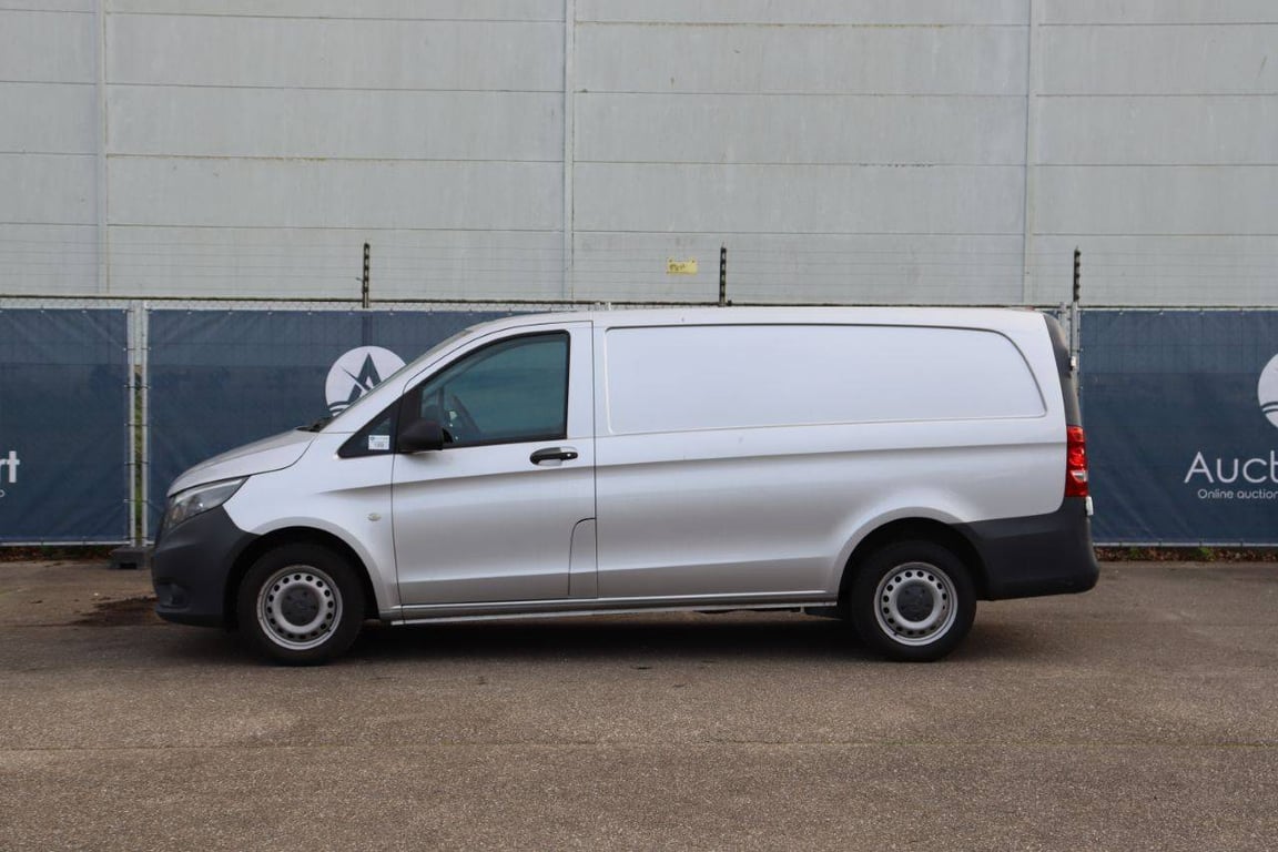 Mercedes-Benz Vito 114 CDI Diesel 2016 Van 2016 Vito 114 CDI 2016 1 image 2