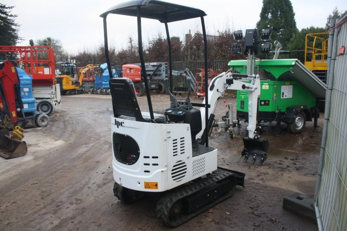 Mini excavator JPC KV12 Diesel 12hp 2025 Demo 2025 JPC KV12 2025 1 image 5