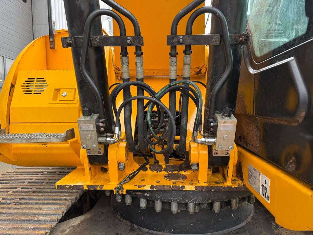 JCB JS220 LC Semi Long Reach - 10 meter 2015 00033361 JS220 LC Semi Long Reach - 10 meter 2015 1 image 8