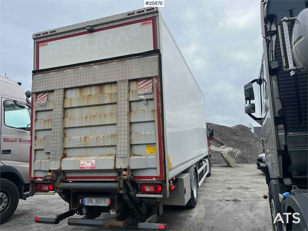 Volvo Fm 330 4x2 Cabinet van w/ full side opening 2015 20870 Fm 330 4x2 Cabinet van w/ full side opening 2015 1 image 8