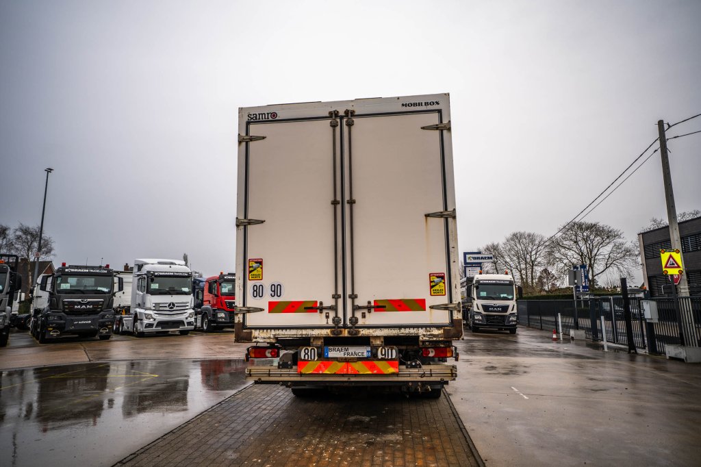 RENAULT PREMIUM 340 DXI 2013 E64822 Renault PREMIUM 340 DXI 2013 1 image 4