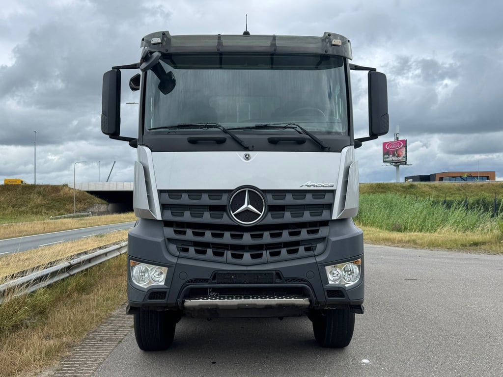 MercedesBenz Arocs 4848 8x8 2019 00033482 MercedesBenz Arocs 4848 8x8 2019 1 image 5