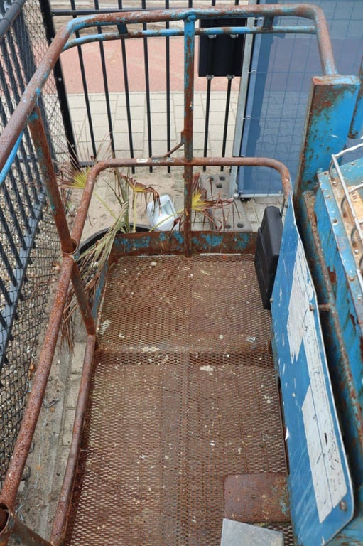 Telescopic aerial work platform Aichi SR18A Diesel 20m 2007 2007 SR18A 2007 1 image 7