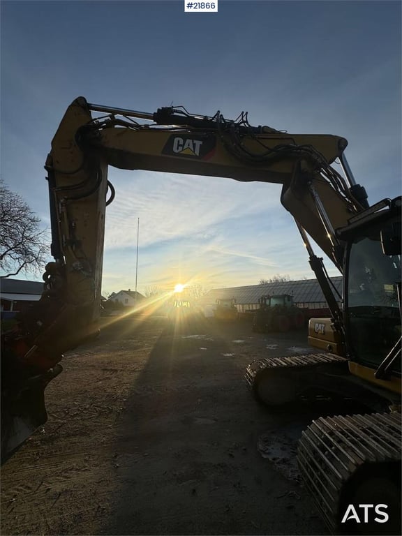 CAT 320 2019 21866 320 2019 1 Crawler Excavators image 8