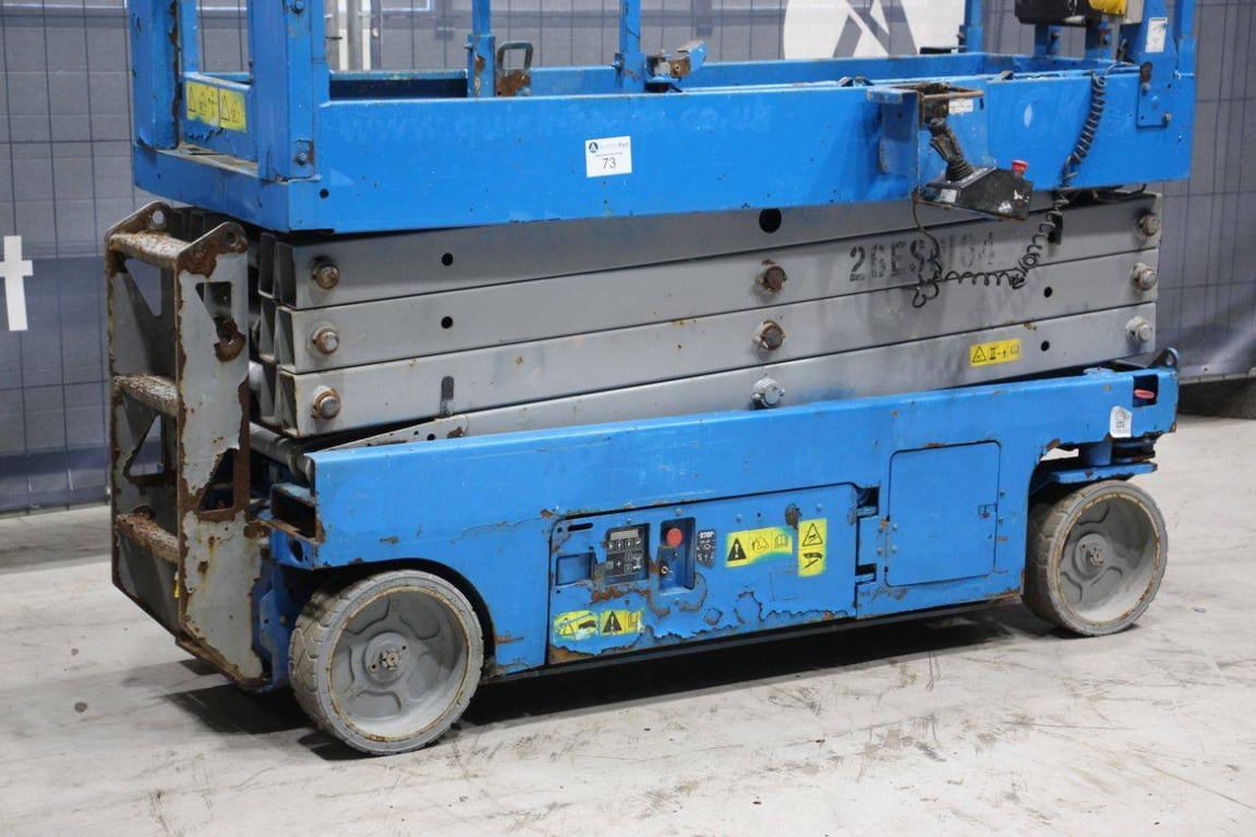 Scissor Lift Genie Electric 9.8m 1 Scissor Lifts image 9
