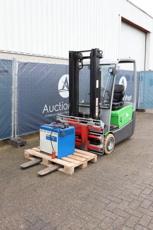 Forklift CESAB B318 Electric 1800kg 2011 2011 Cesab B318 2011 1 Forklift image 9
