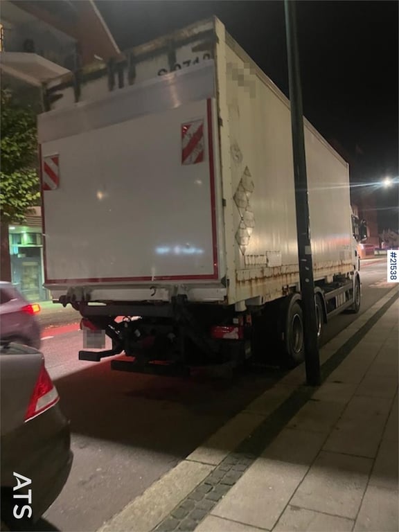 Scania R480 Cabinet car w/ 2h lift 2011 21538 R480 Cabinet car w/ 2h lift 2011 1 image 7