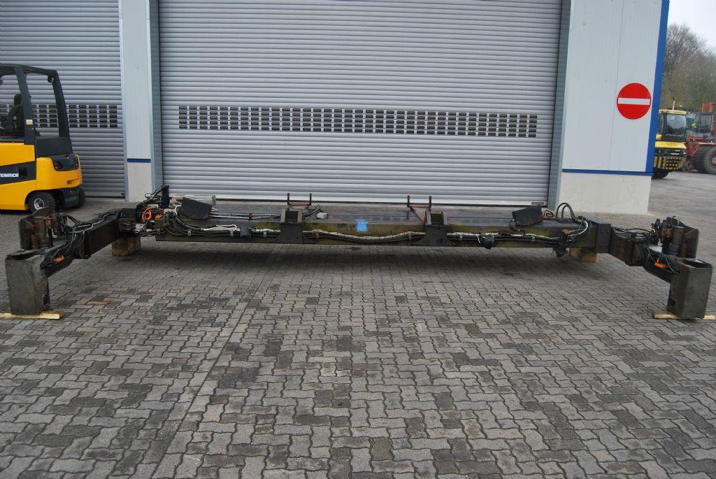 Heavy machinery product image - Image 13 of 20