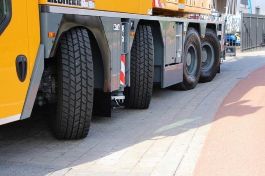 Heavy machinery product image - Image 10 of 15