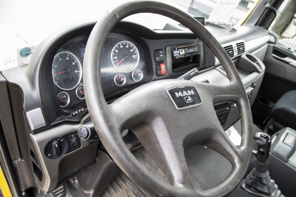 MAN TGS 18.360 BLS 4X4 + SEMI MIXER 10M3 2011 E56026 TGS 18.360 BLS 4X4 + SEMI MIXER 10M3 2011 1 image 6