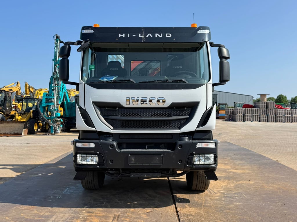 Iveco TRAKKER AD260T36 2015 70001796 TRAKKER AD260T36 2015 1 image 8