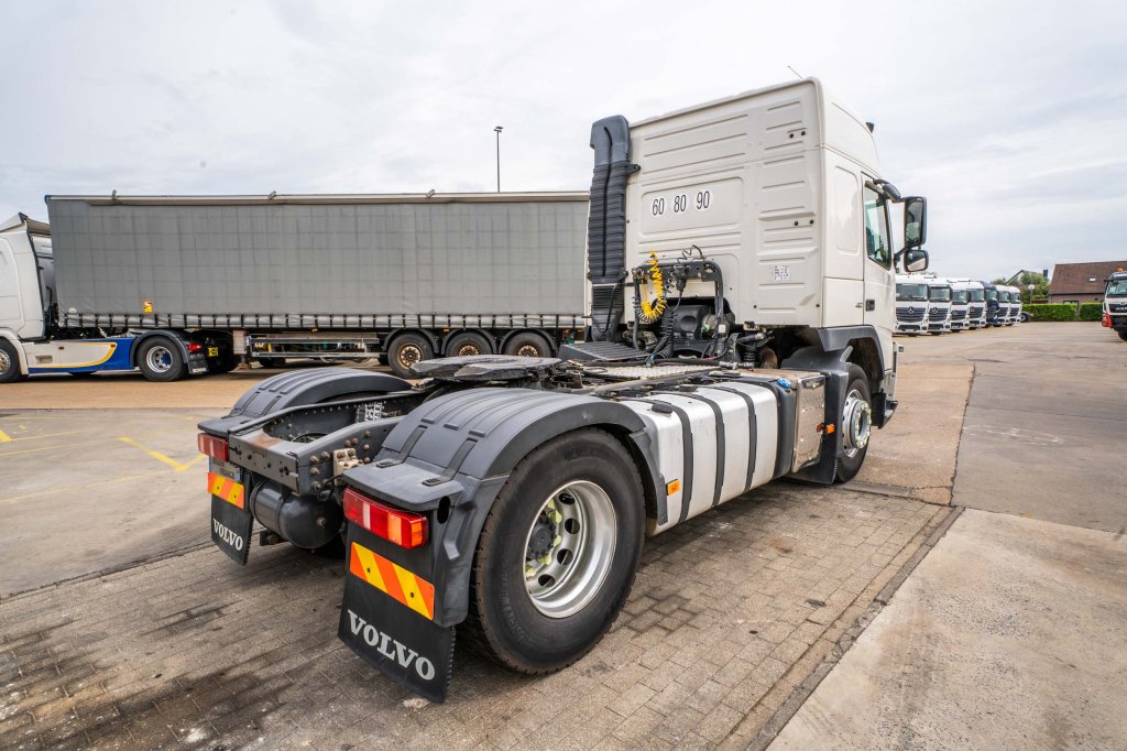 VOLVO FM (FH) 460 GLOB +VOITH+KIPHYDR. 2011 E64041 FM (FH) 460 GLOB +VOITH+KIPHYDR. 2011 1 image 4