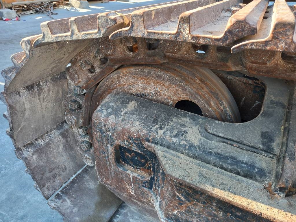 Hitachi ZX220LC (Abu Dhabi) 2021 ETR-1161 ZX220LC (Abu Dhabi) 2021 1 Crawler Excavators image 13