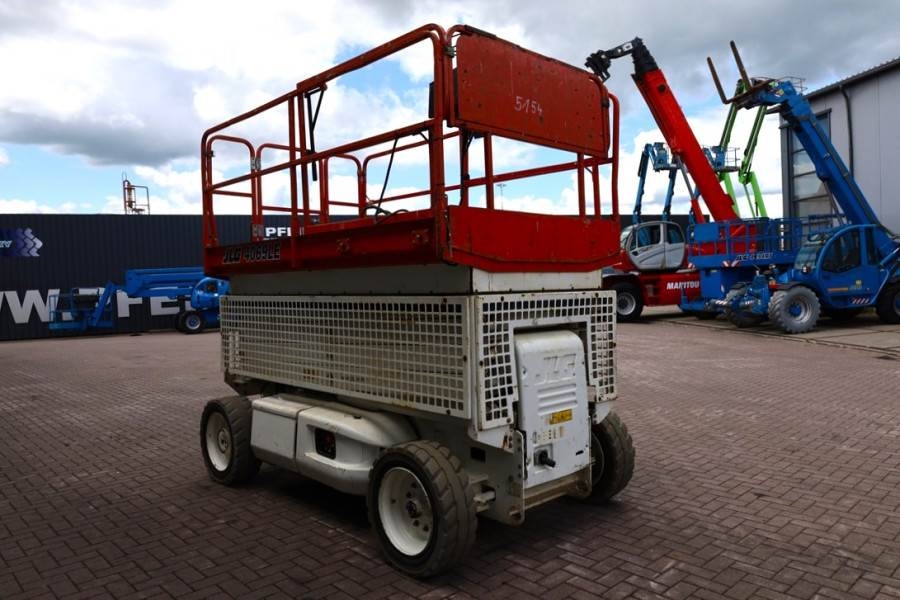JLG 4069LE Electric, 14.2m Working Height, 360kg Capac 2008 JLG - 4069LE - 90070 4069LE Electric, 14.2m Working Height, 36...
