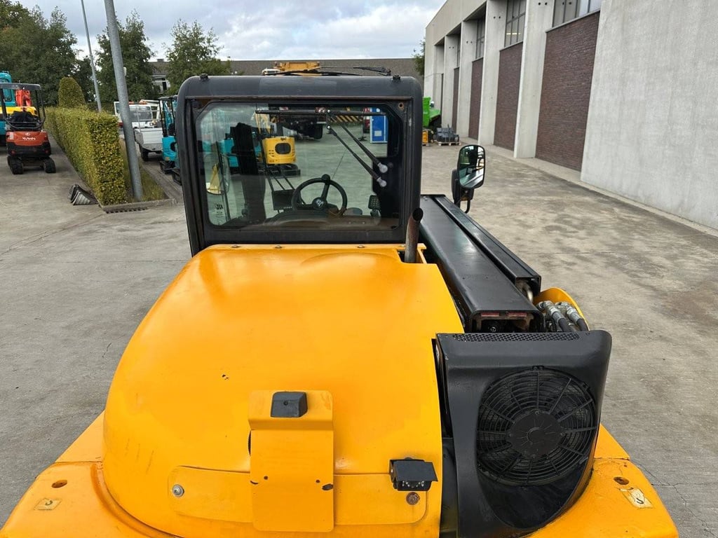 JCB 520-40 Diesel 36.3kW Telehandler 2018 2018 520-40 2018 1 image 15