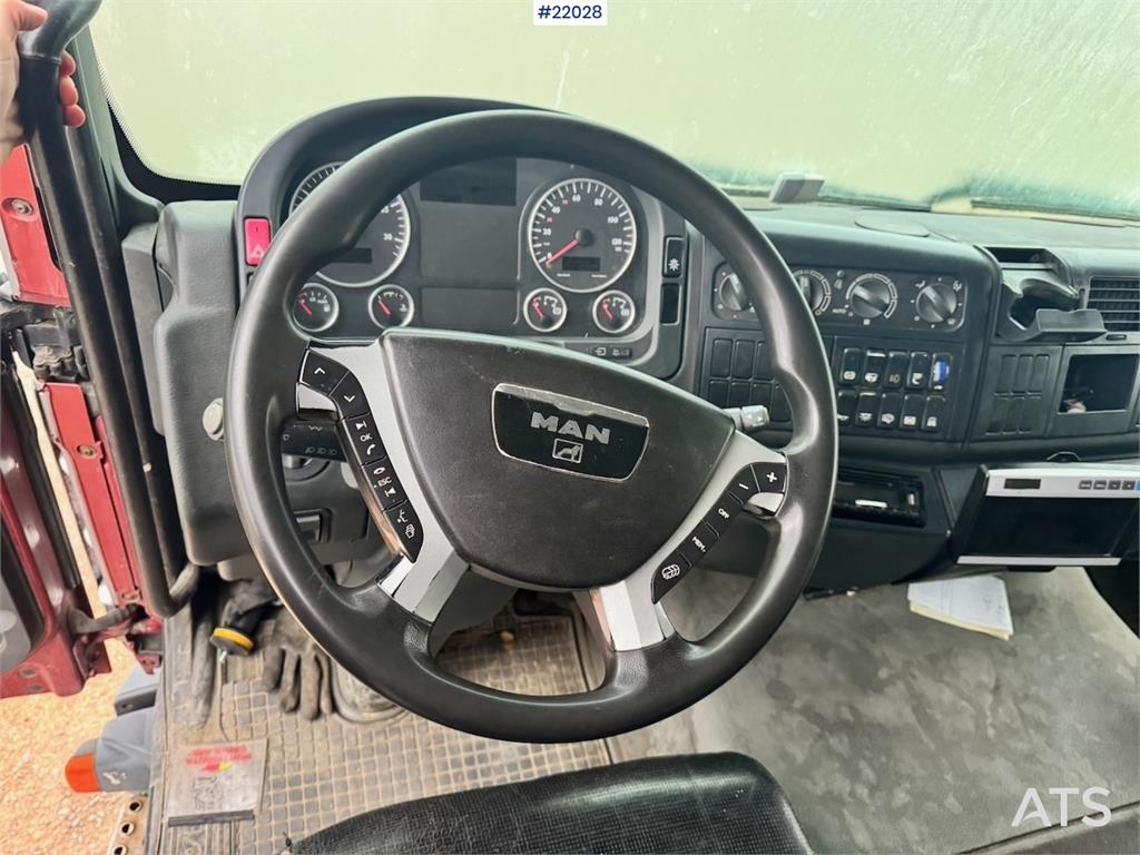 MAN TGL 12.210 4x2 box truck with full side opening 2008 22028 TGL 12.210 4x2 box with full side opening 2008 1 image 14