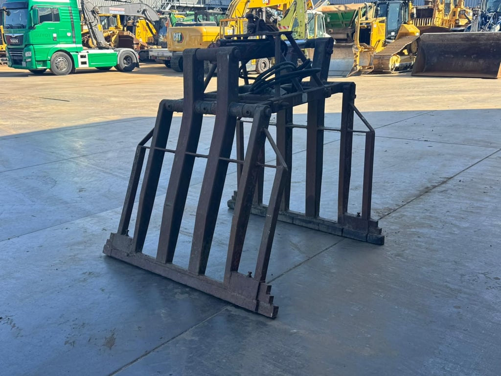Hiab 852.7750 Hydraulic stone clamp 2005 70001794 852.7750 Hydraulic stone clamp 2005 1 image 4