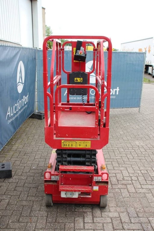 Scissor lift Magni EP5060STE Electric 5.6m 2018 2018 MAGNI EP5060STE 2018 1 Scissor Lifts image 7