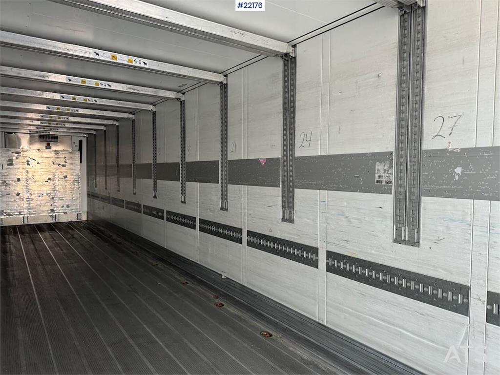 Schmitz Cargobull box semi-trailer with Thermo King unit – only 2,97 2018 22176 Schmitz Cargobull box semi-trailer with Th...