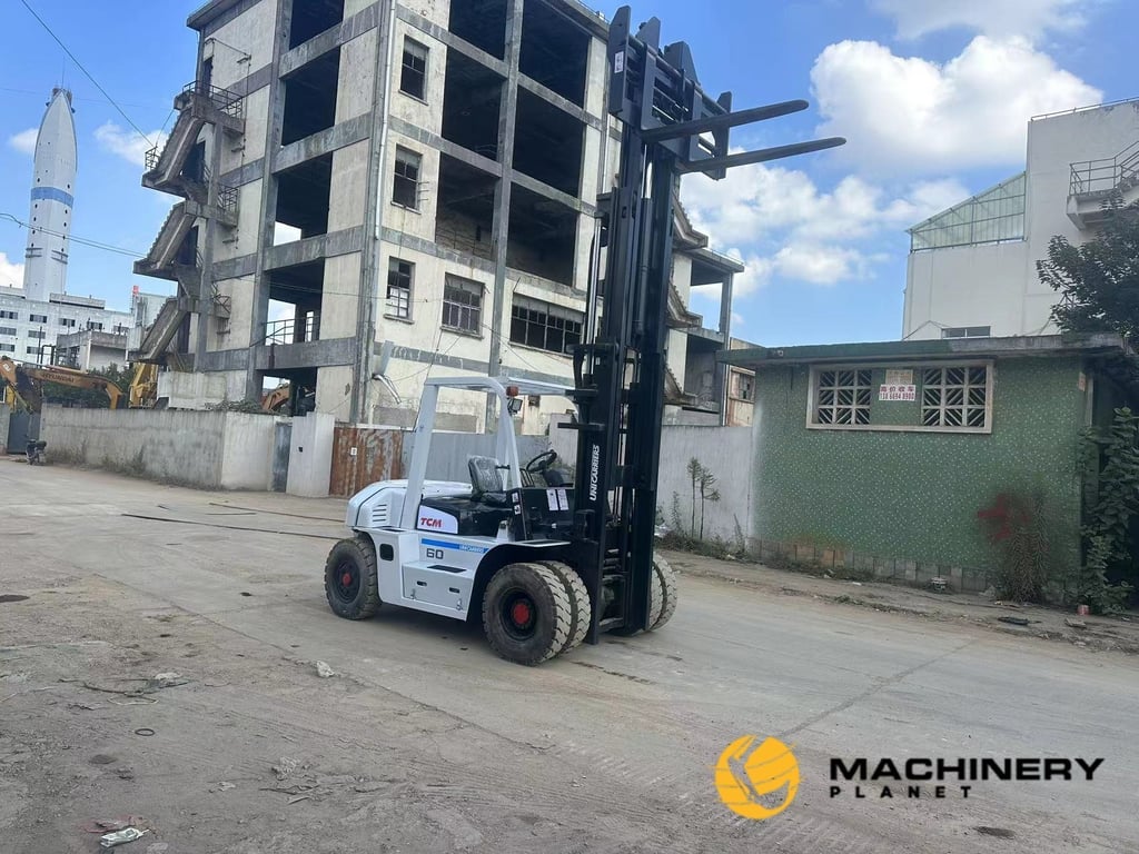 Heavy machinery product image - Image 9 of 9