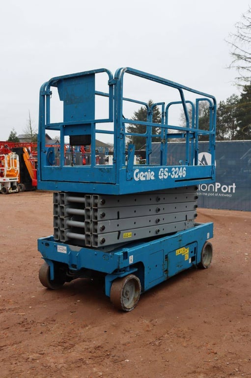 Scissor Lift Genie GS-3246 Electric 11.8m GS-3246 1 Scissor Lifts image 6