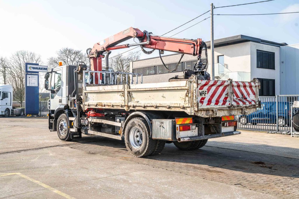 IVECO STRALIS 310- E5 + HMF 1110 K2 2008 E63083 STRALIS 310- E5 + HMF 1110 K2 2008 1 image 6