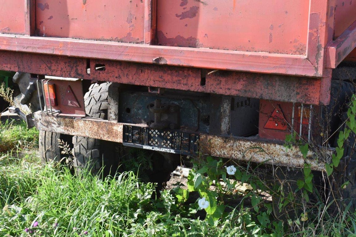 Lyonnet BL12 tipper trailer 1999 Lyonnet BL12 1999 1 image 8