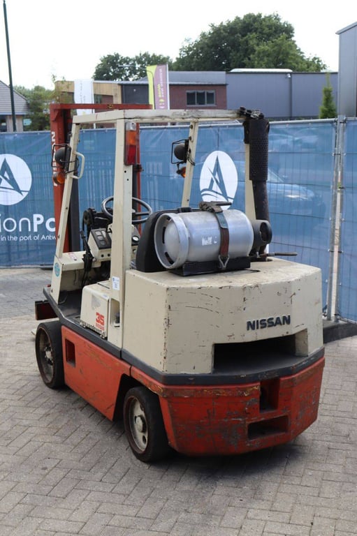 Forklift Nissan KCUGH02F350 LPG 2250kg 3.1m 1995 1995 KCUGH02F350 1995 1 Forklift image 5