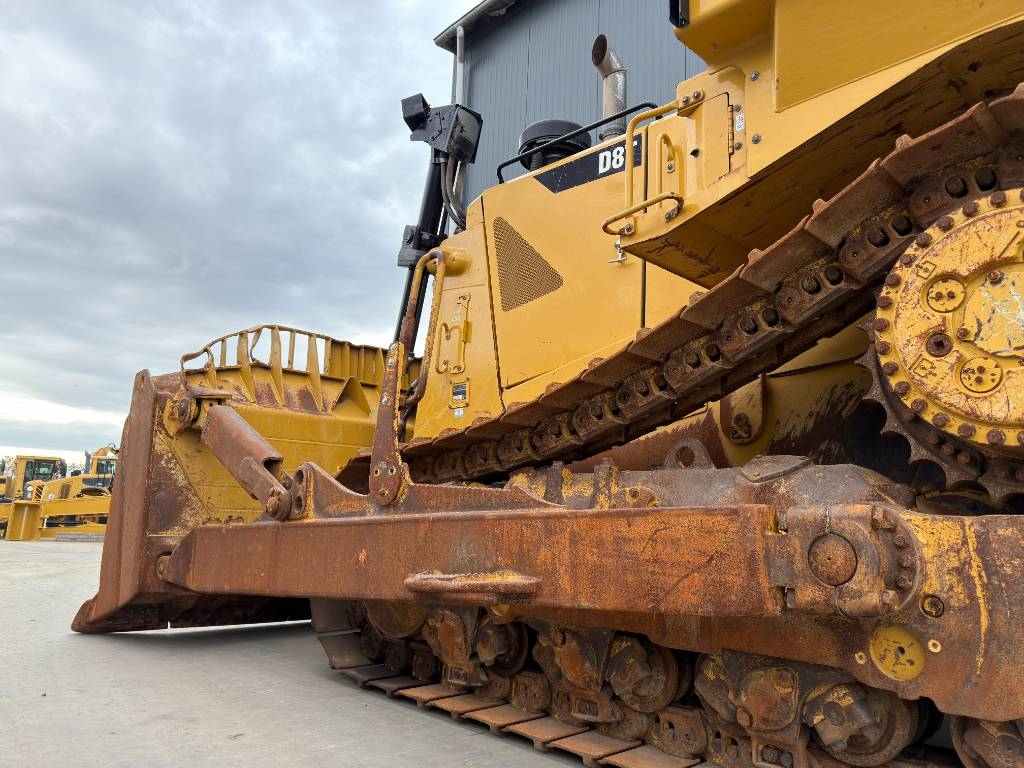 CAT D8T - CE 2019 205670 D8T - CE 2019 1 Dozers image 13