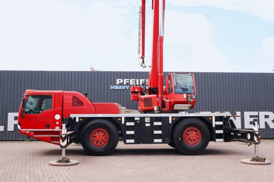 Terex AC40/2L Diesel, 4x4 Drive And 4-Wheel Steering, 40 2017 TEREX - AC40/2L - 90344 AC40/2L Diesel, 4x4 Drive And 4-Whee...