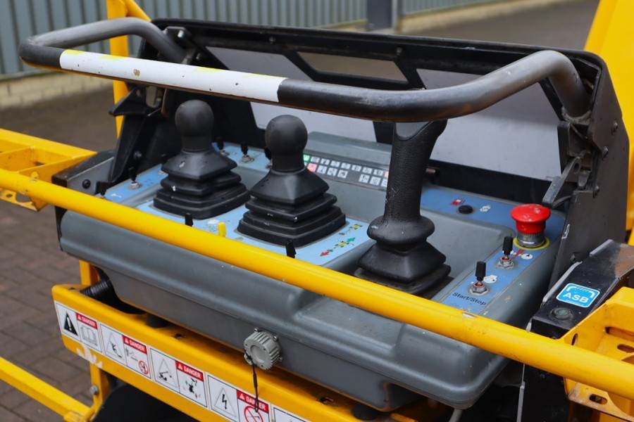 Haulotte HT28RTJ PRO Valid inspection, *Guarantee! 4x4x4 Dr 2019 HAULOTTE - HT28RTJ PRO - 62911 HT28RTJ PRO Valid inspecti...