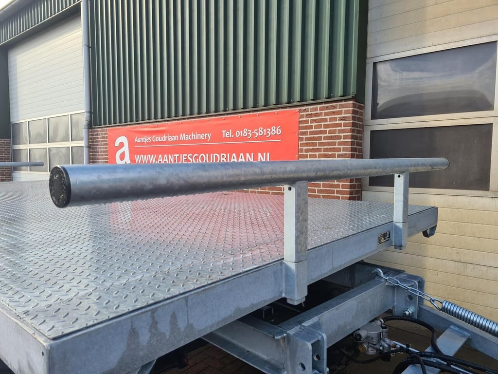 Heavy machinery product image - Image 11 of 11