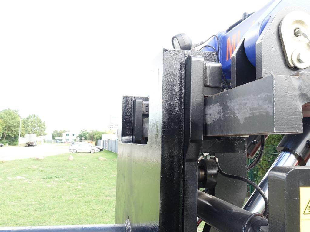 Heavy machinery product image - Image 15 of 18