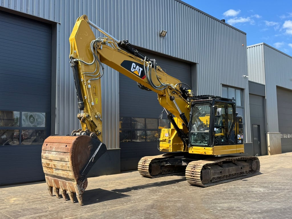 Caterpillar 325F LCR - 3 buckets 2018 00033371 325F LCR - 3 buckets 2018 1 image 3
