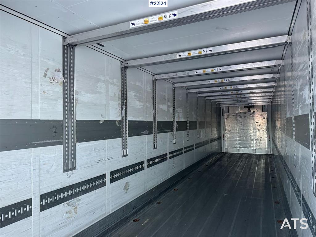 Schmitz Cargobull box semi-trailer with refrigeration/freezer unit 2018 22124 Schmitz Cargobull box semi-trailer with refr...