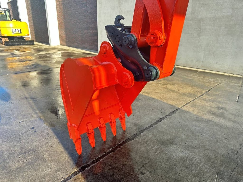 Crawler excavator Kubota KX155-5 Diesel 29kW 2016 2016 KX155-5 2016 1 Crawler Excavators image 8