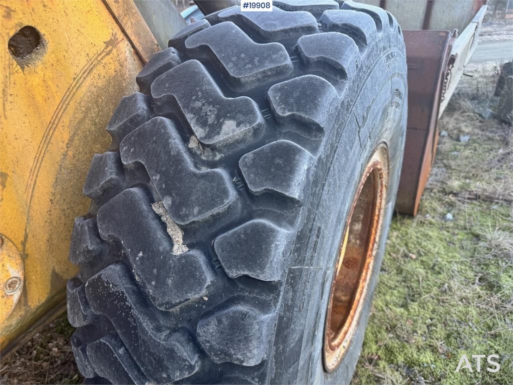 Volvo L90 Wheel Loader w/ Bucket 1987 19908 L90 Wheel Loader w/ Bucket 1987 1 Wheel Loaders image 7