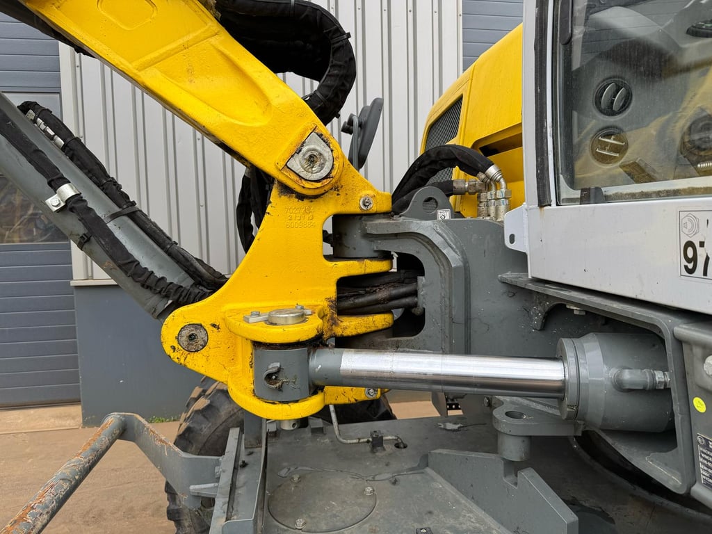Wacker Neuson EW100 E06-03 2022 00033271 EW100 E06-03 2022 1 image 15
