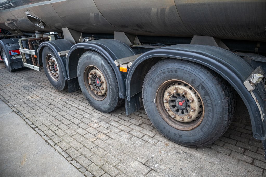 ETA CITERNE LAIT/MILCH/MILK 29000L 2012 E61295 ETA CITERNE LAIT/MILCH/MILK 29000L 2012 1 image 6