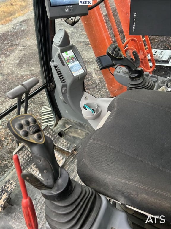 Hitachi ZX190LC-6 crawler excavator with tilt and 2 bucket 2019 22130 ZX190LC-6 crawler excavator with tilt and 2 bucket 2...