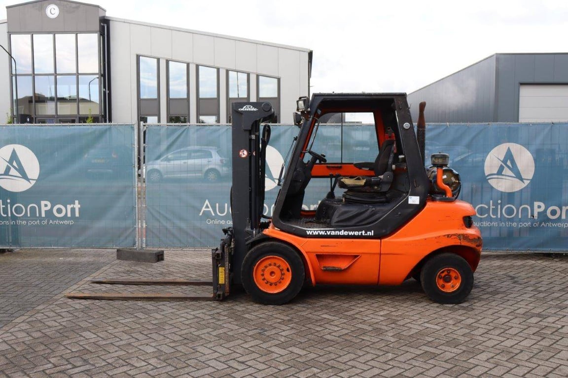Forklift Linde H30T-03 LPG 3000kg 4.3m 2002 2002 H30T-03 2002 1 Forklift image 2