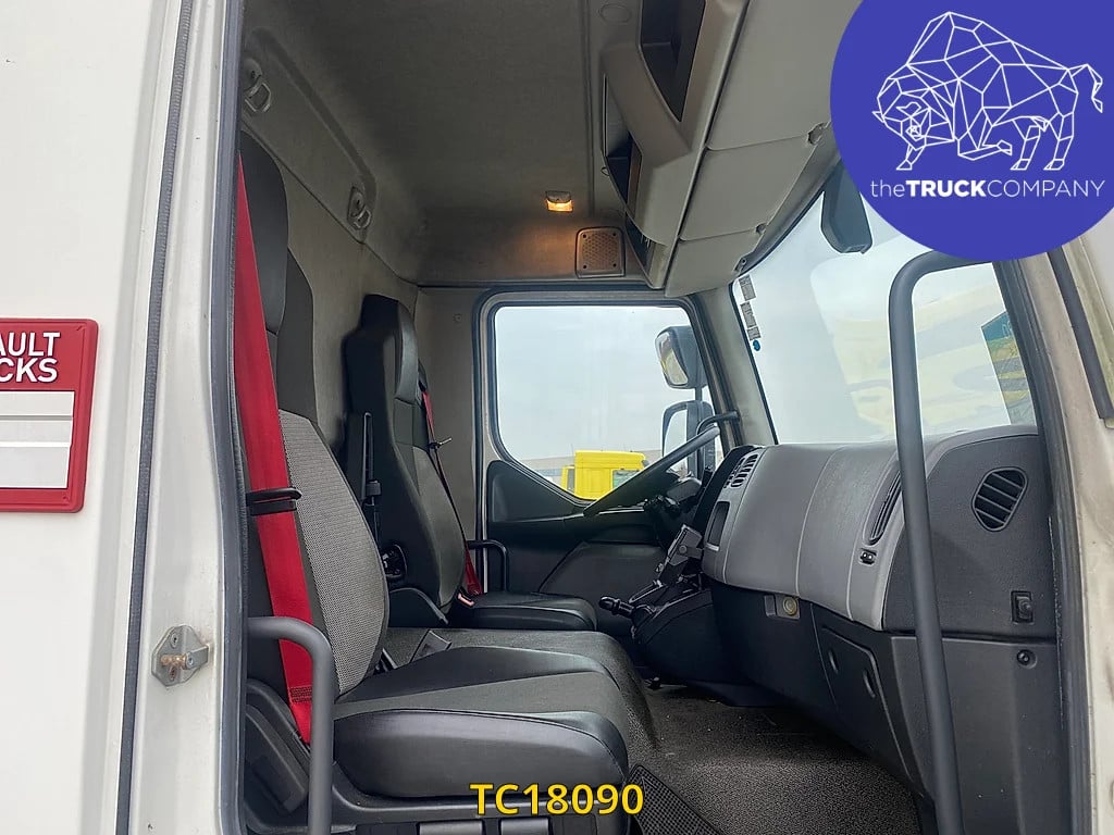 Renault D 240 2015 TC18090 Renault D 240 2015 1 image 8