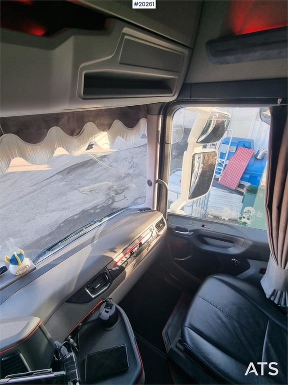 Scania S590 6x4 Truck. 2022 20261 S590 6x4 Truck. 2022 1 Tractor Units image 15
