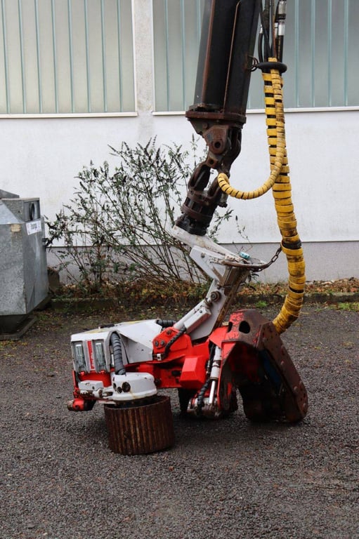 Harvester Ecolog 560D Diesel 2011 2011 560D 2011 1 image 13