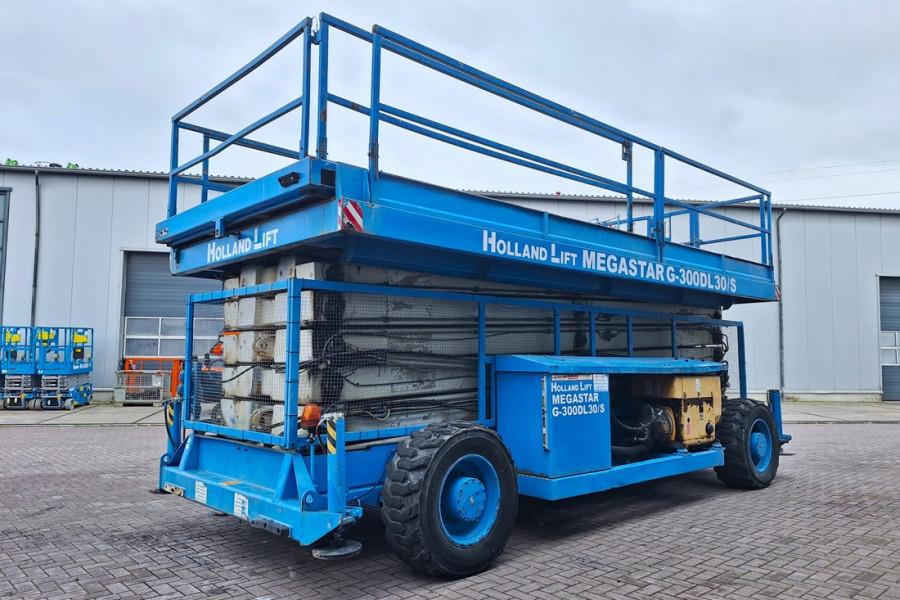 Holland Lift Megastar G-300DL30/S Diesel, 4x4x4 Drive, 33.5m Wo 2003 HOLLAND LIFT - Megastar G-300DL30/S - 90373 Holland l...