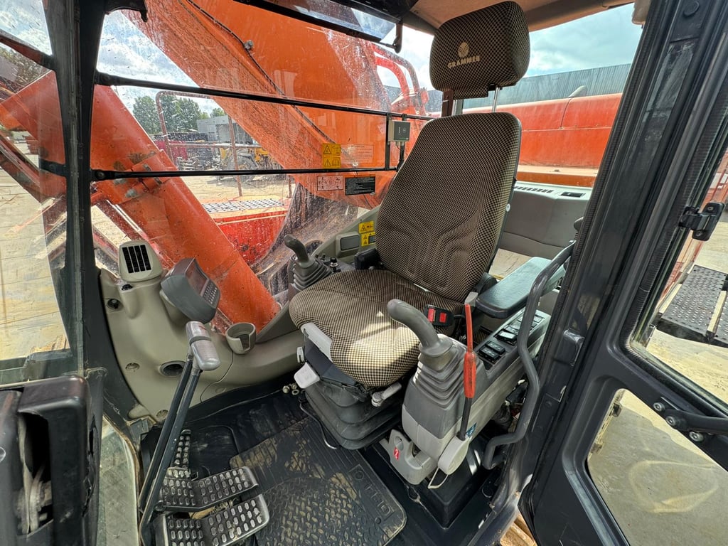 Hitachi ZX670LCH-3 2011 00033629 ZX670LCH-3 2011 1 image 8