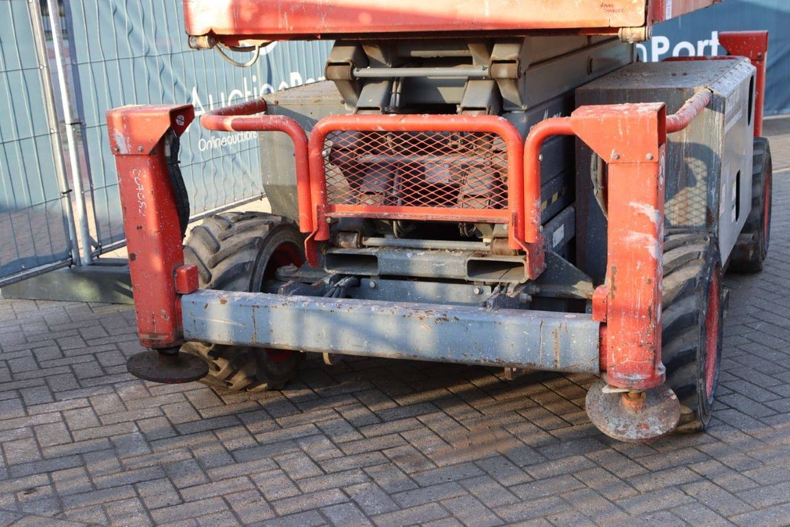 Scissor lift Skyjack SJ6832RT Diesel 12m 2015 2015 SJ6832RT 2015 1 Scissor Lifts image 9
