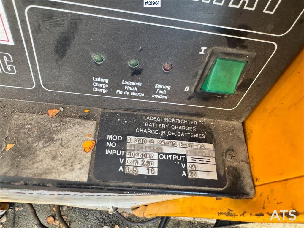 Jungheinrich EFG D1.0 Electric Forklift w/ Charger 1988 21961 EFG D1.0 Electric Forklift w/ Charger 1988 1 Forklift image 28