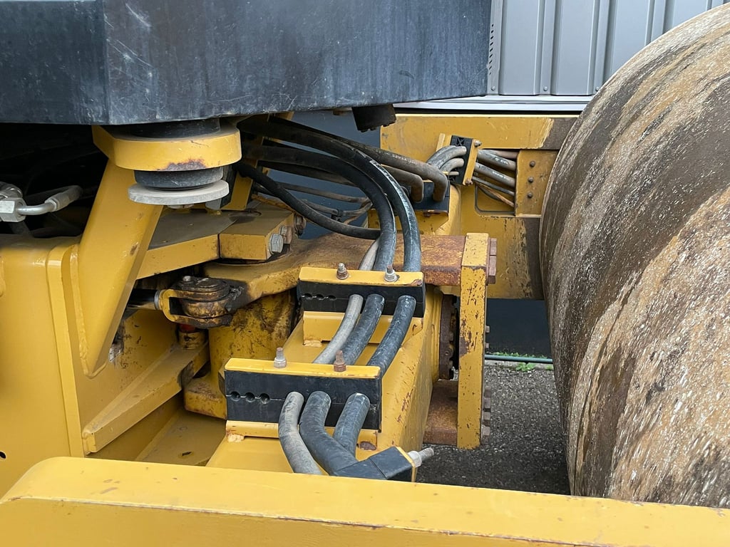 Caterpillar CS66B 2018 00033743 CS66B 2018 1 image 11