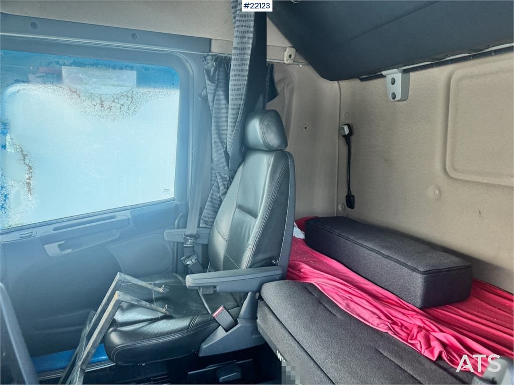 Scania R560 6x2 hook truck 2008 22123 R560 6x2 hook truck 2008 1 image 28